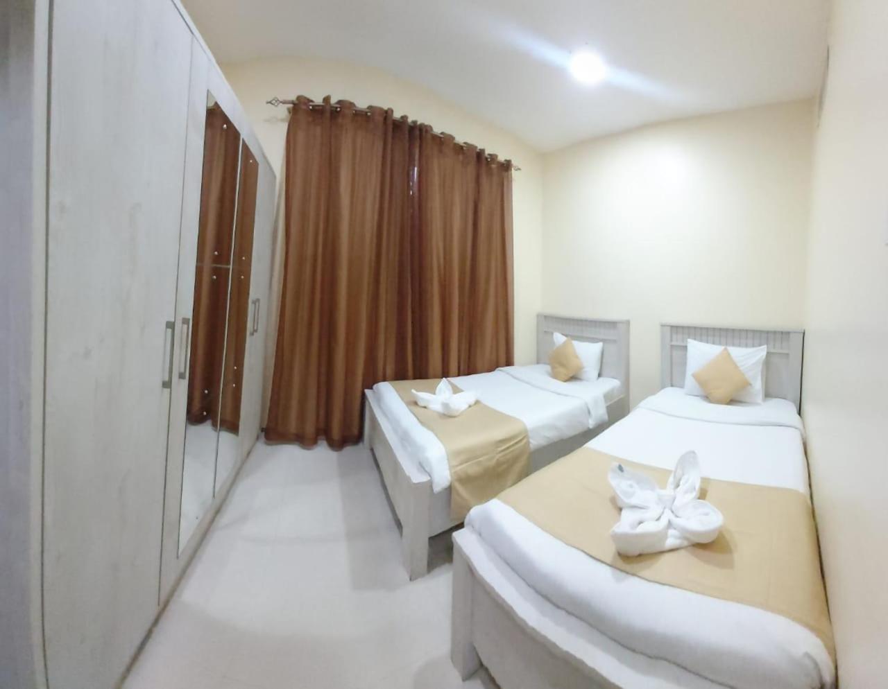 Al Khaleej Plaza Furnished Apartments Llc Ajman Exterior foto